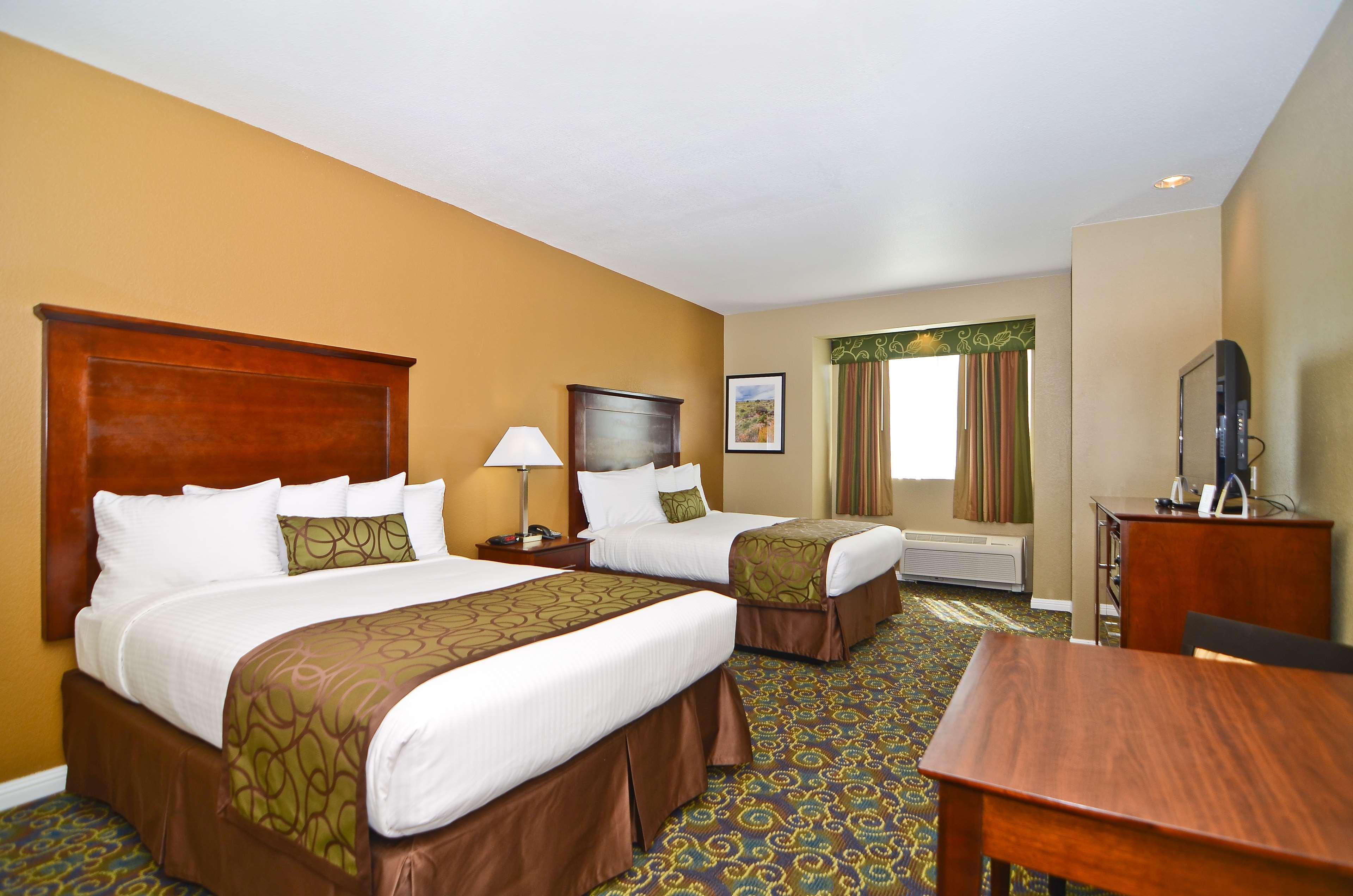 Best Western California City Inn & Suites חדר תמונה