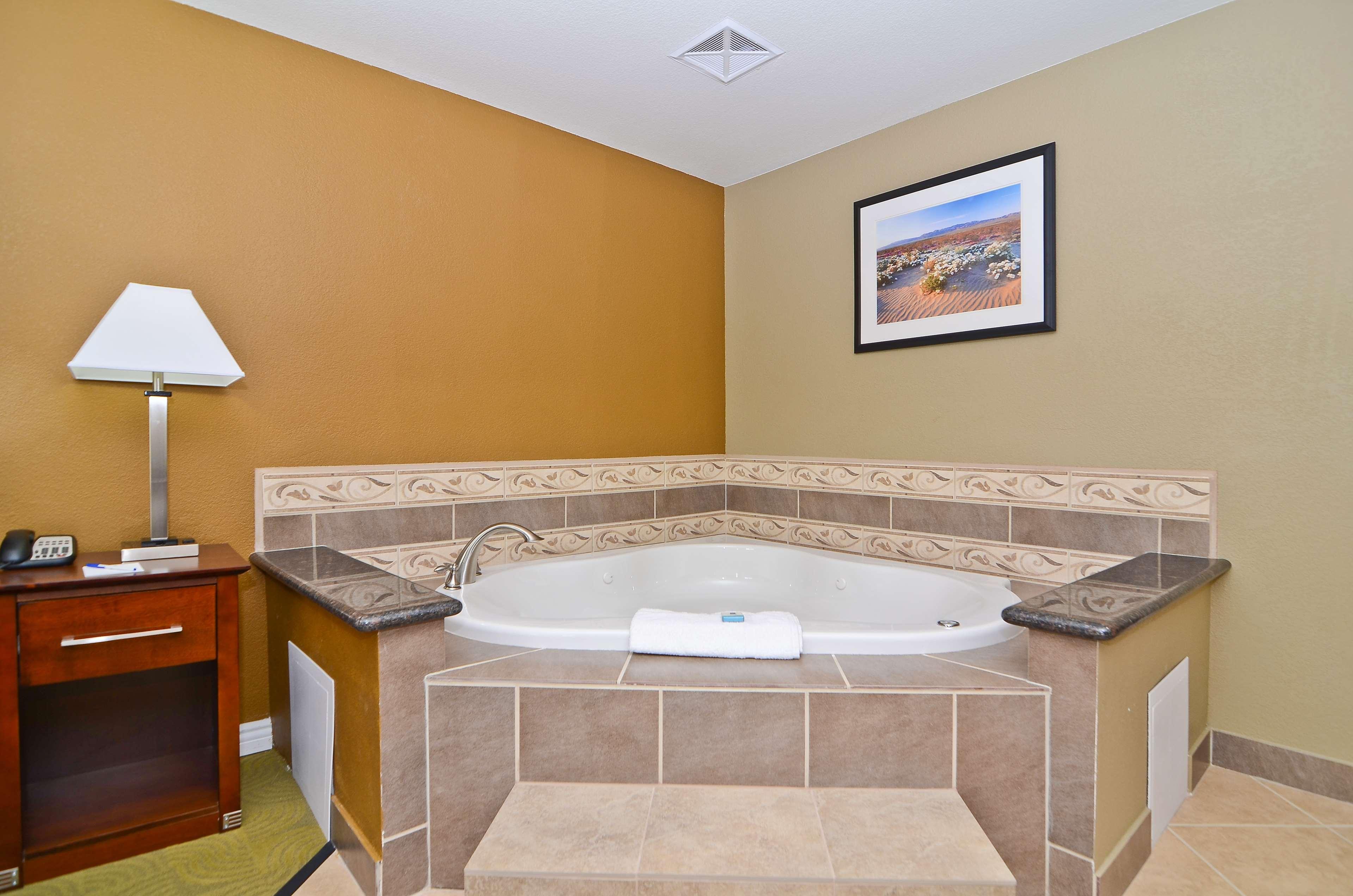 Best Western California City Inn & Suites חדר תמונה