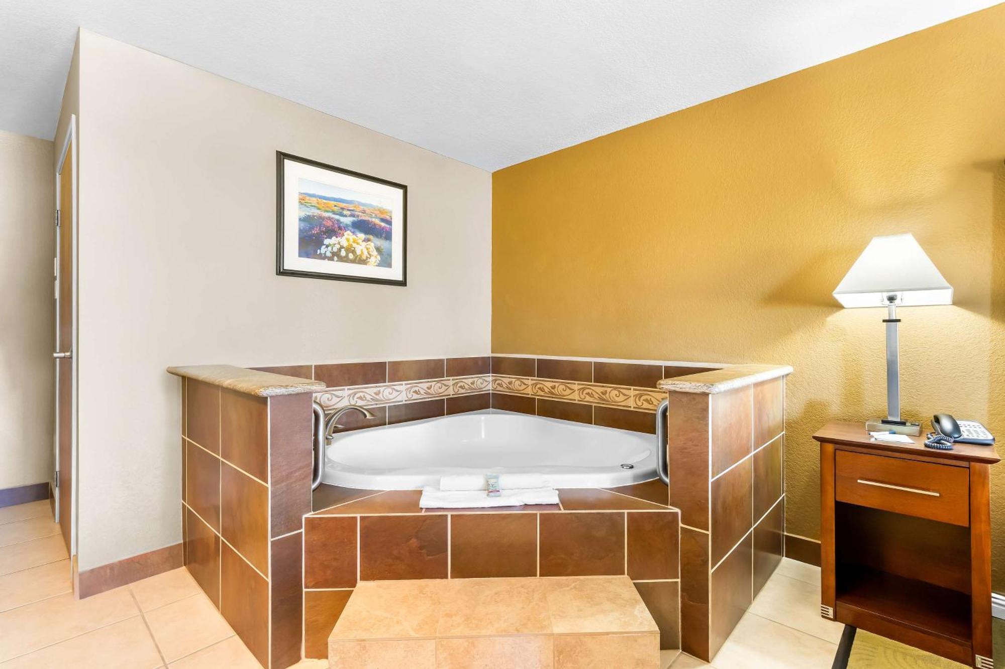 Best Western California City Inn & Suites מראה חיצוני תמונה
