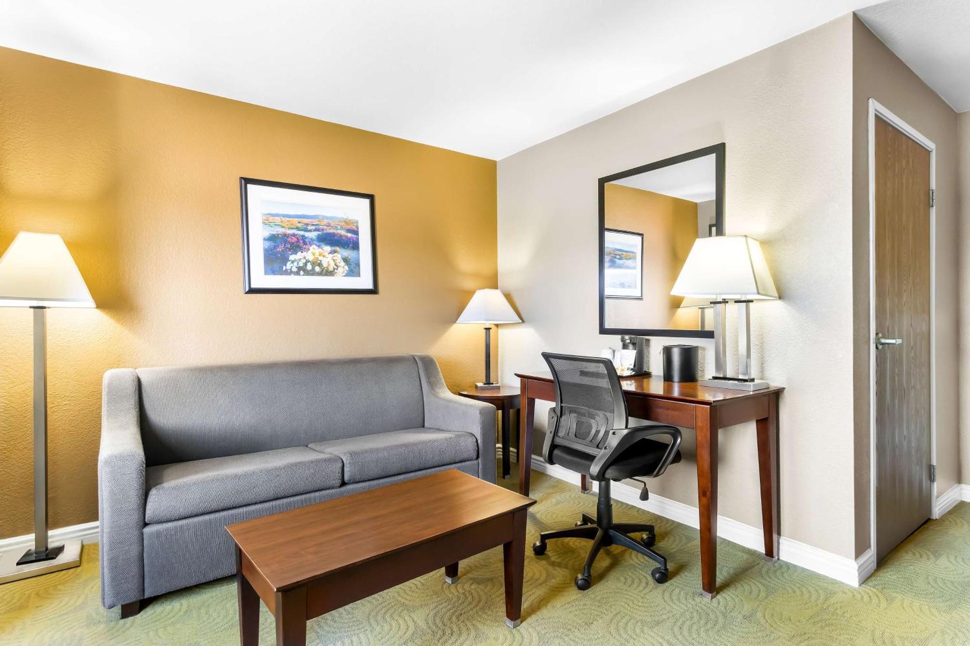 Best Western California City Inn & Suites מראה חיצוני תמונה