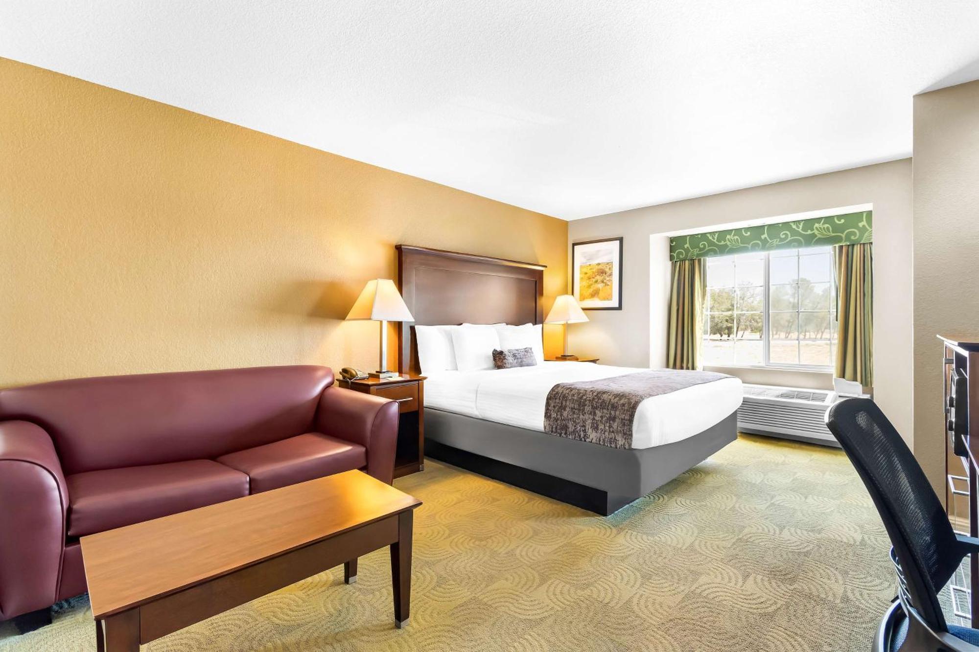 Best Western California City Inn & Suites מראה חיצוני תמונה