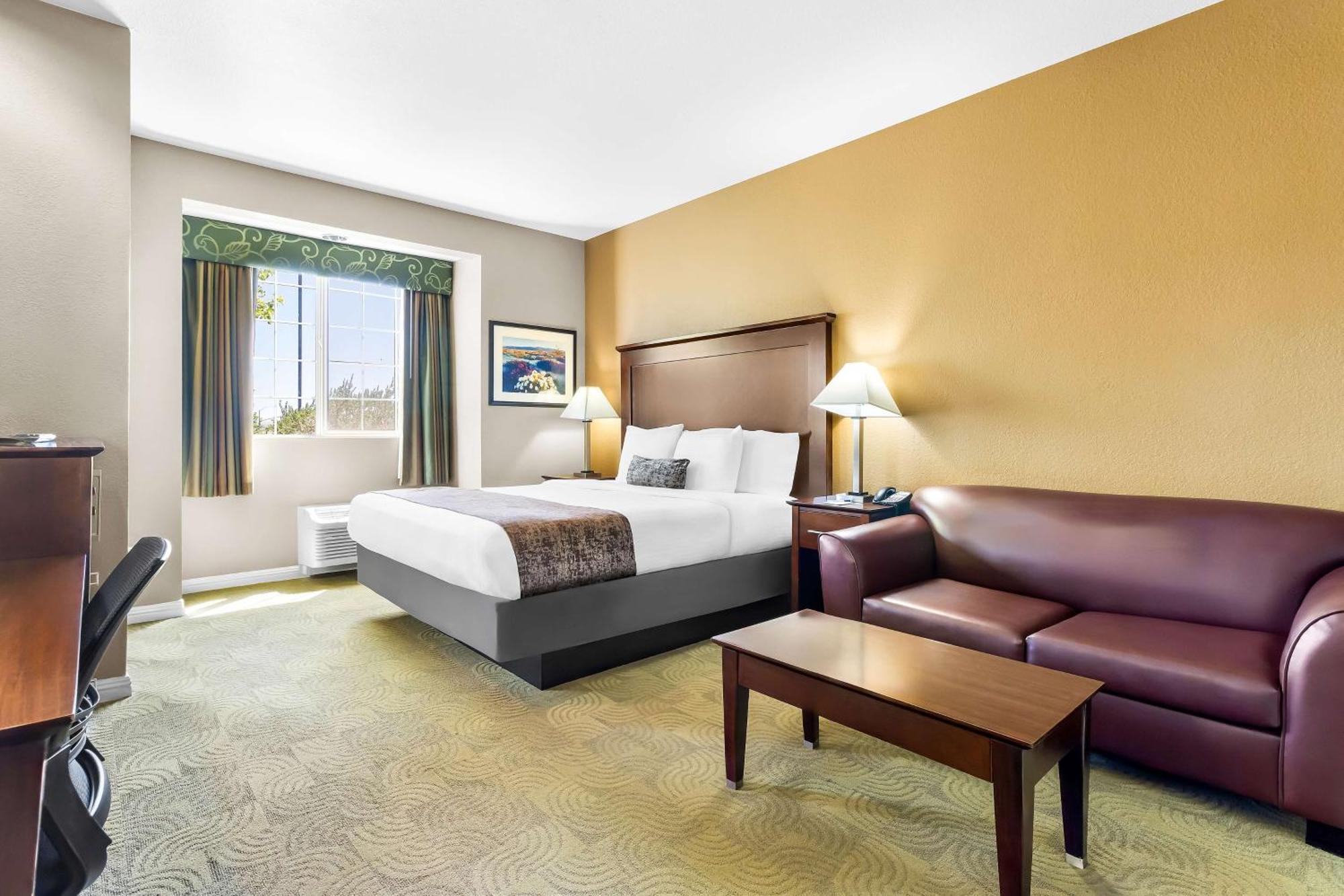 Best Western California City Inn & Suites מראה חיצוני תמונה