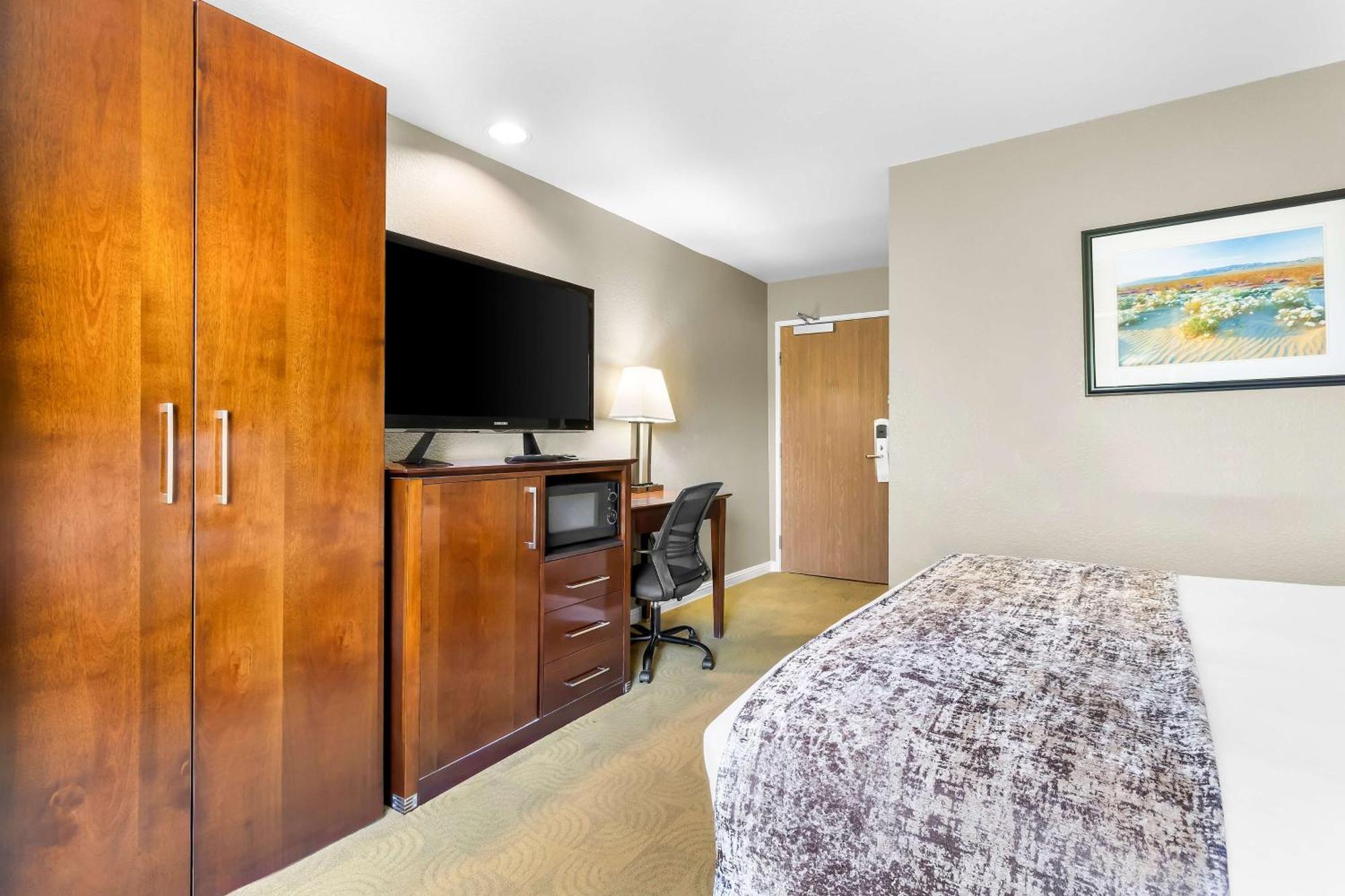 Best Western California City Inn & Suites מראה חיצוני תמונה