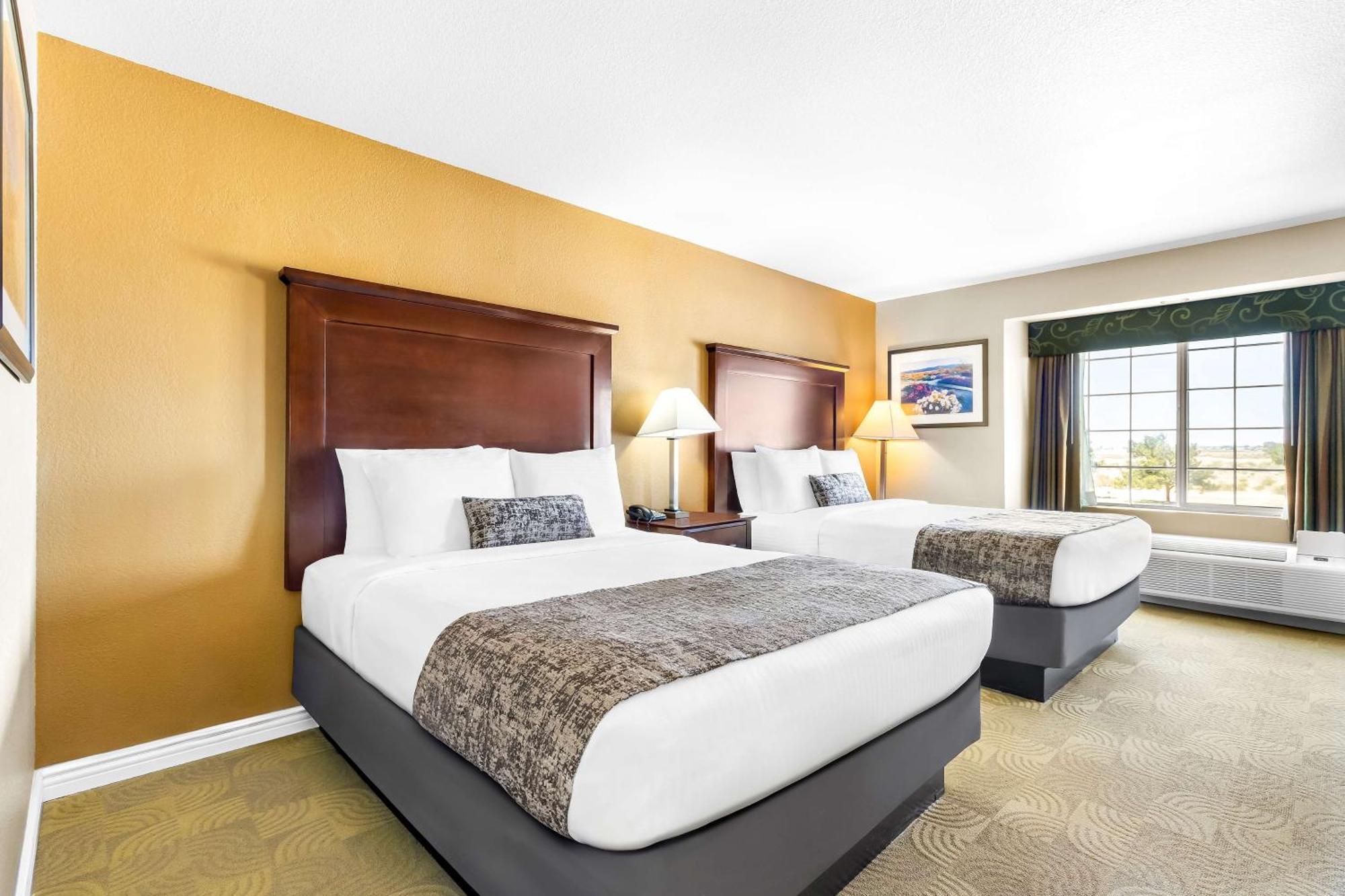 Best Western California City Inn & Suites מראה חיצוני תמונה