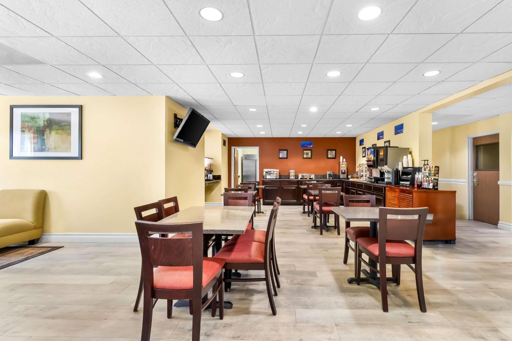 Best Western California City Inn & Suites מראה חיצוני תמונה