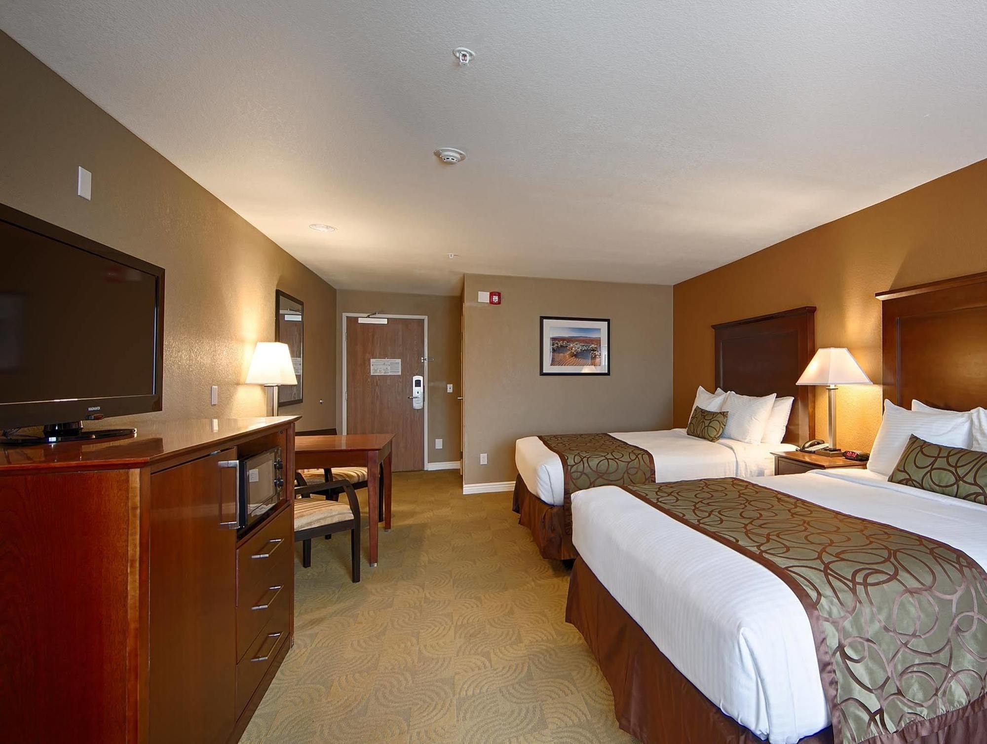 Best Western California City Inn & Suites מראה חיצוני תמונה